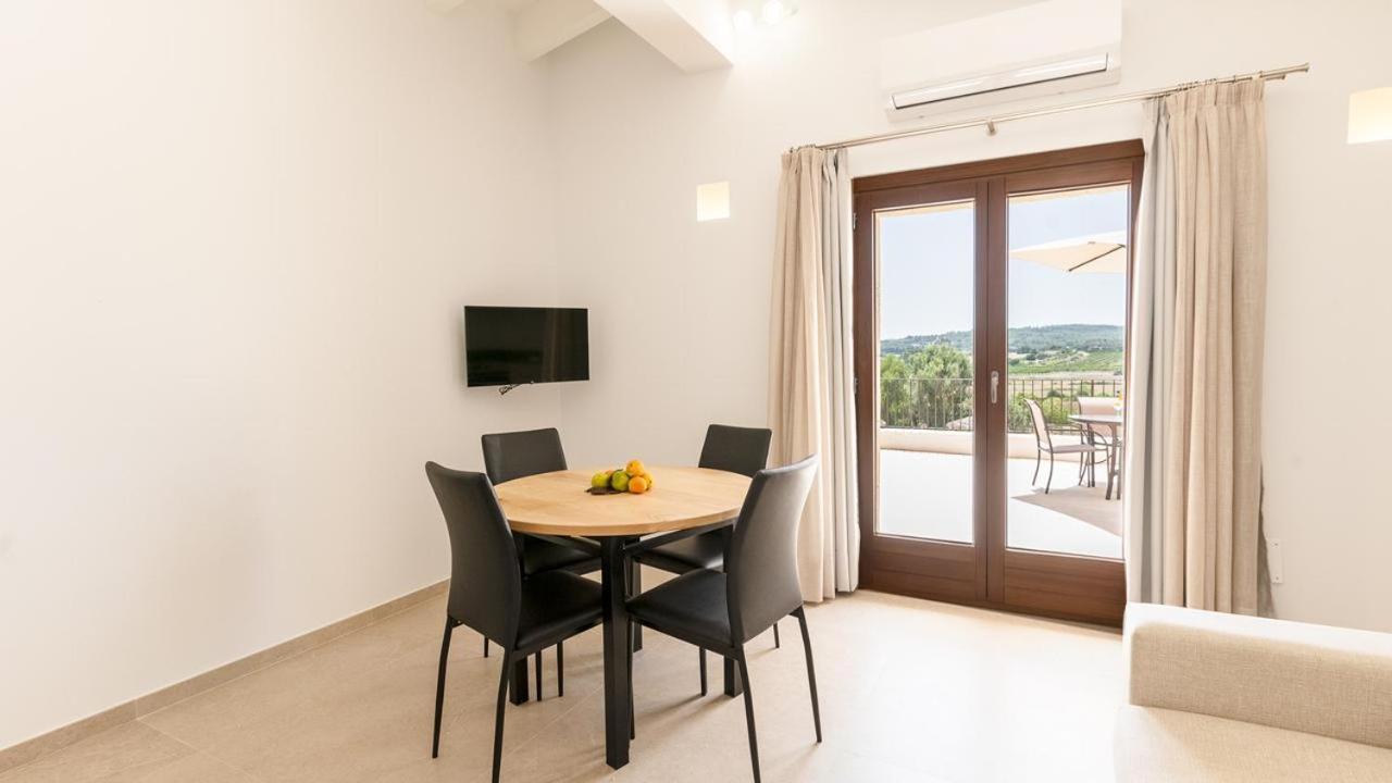 Agroturismo Son Calo Villa เปตรา ภายนอก รูปภาพ